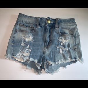 American Eagle Hi-Rise Shortie Light Denim Shorts